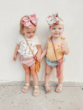Load image into Gallery viewer, Crochet baby/toddler/child purse