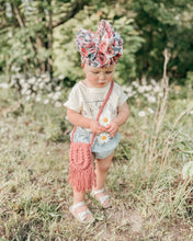 Load image into Gallery viewer, Crochet baby/toddler/child purse