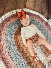 Load image into Gallery viewer, Crochet chunky rainbow blanket