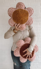 Load image into Gallery viewer, The daisy flower pillow custom order for Eraina Estes
